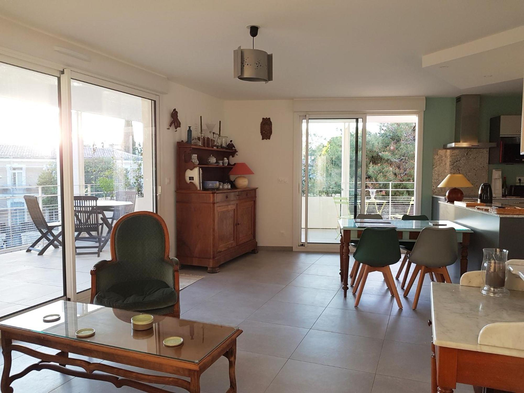 Appartement Centre Ville Beaux Arts 2 Personnes Calme Et Confort Montpellier Eksteriør bilde